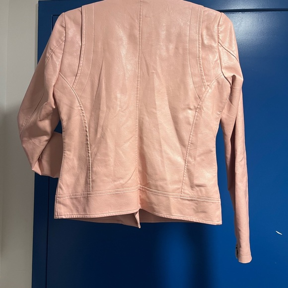 Pink Leather Moto Jacket with Asymmetrical Zipper and Lapels - Picture 3 of 6